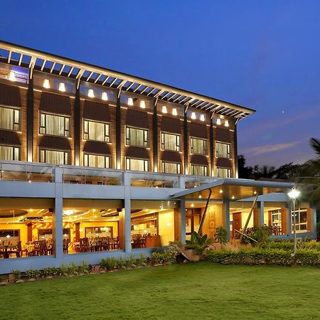 Mayur Aaditya Resort 达尔瓦德 外观 照片