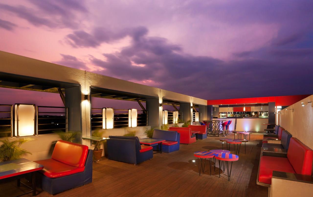 Mayur Aaditya Resort 达尔瓦德 外观 照片